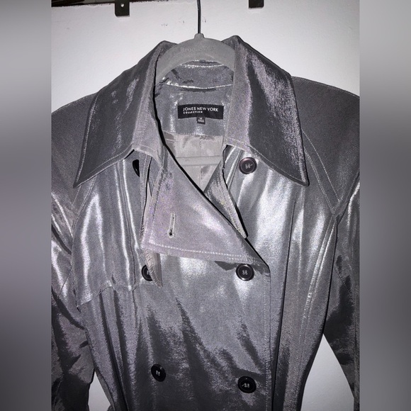 Jones New York Jackets & Blazers - Jones New York Shimmering Silver Coat